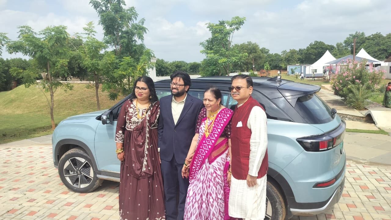 Guest photo